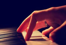 飞亚体育:英超第26輪萊斯特城1-3阿森納 威廉助攻佩佩造點+破門.